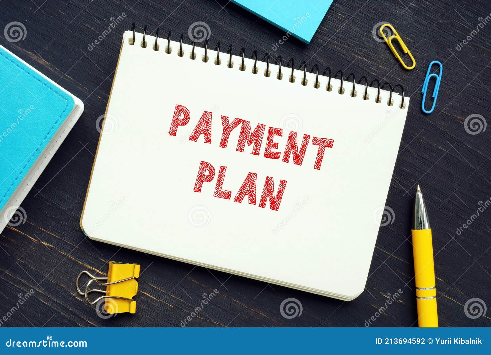 payment plan sign on the sheet. aÃÂ termÃÂ payment planÃÂ involves receiving equal monthlyÃÂ paymentsÃÂ over a set period of time